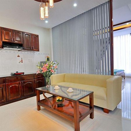 Duy Phuoc Hotel Нячанг Экстерьер фото