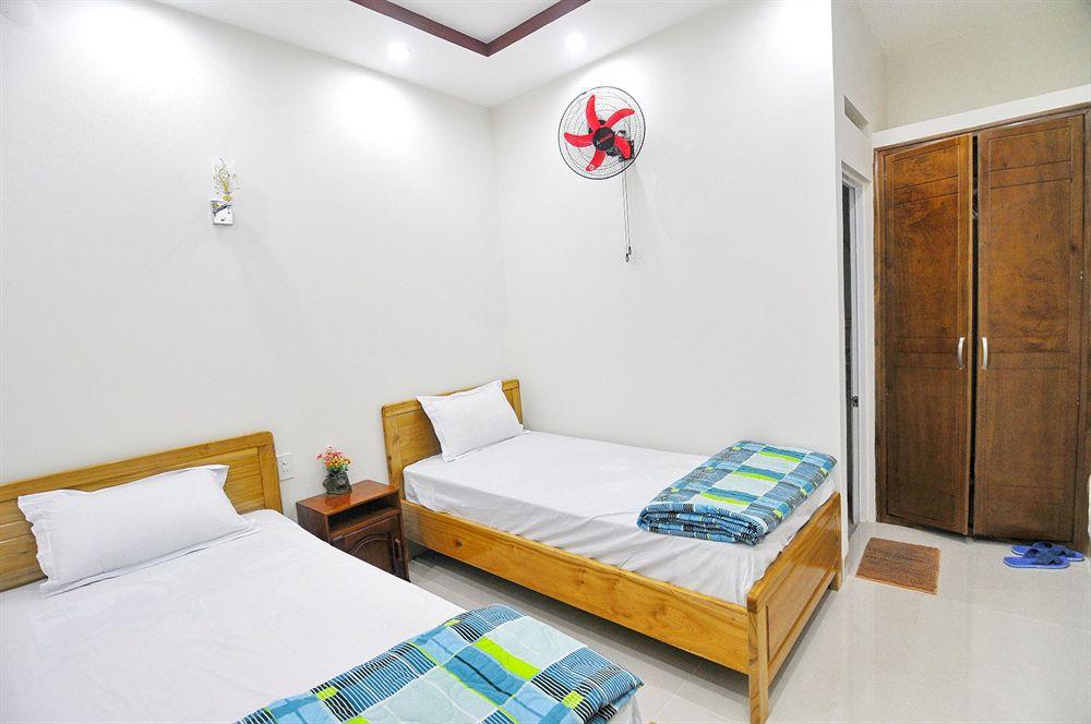 Duy Phuoc Hotel Нячанг Экстерьер фото